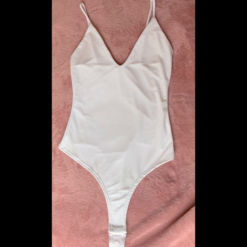 White low cut V bodysuit